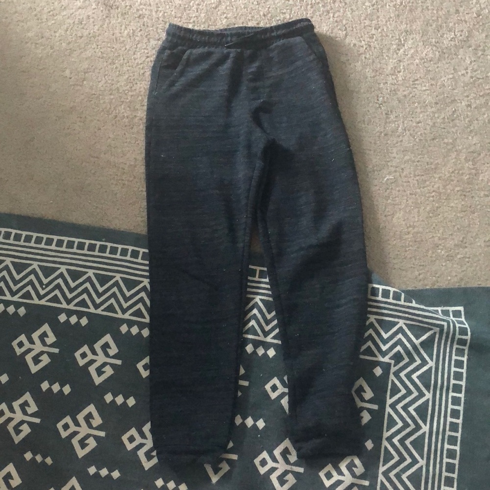 I am selling these urban pipeline joggers.